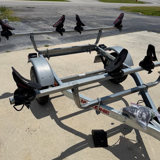Malone Microsport 2-Kayak Trailer model MPG460G with Saddle Up Pro Carriers